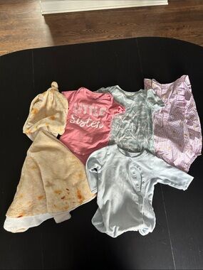 Baby Girl Onesies & Blanket Bundle - Pink "Little Sister" + Pastels